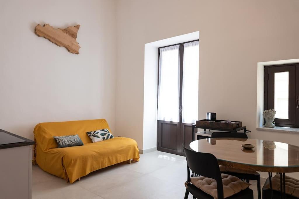 Collegiata Apartment - Catania Downtown Exteriör bild